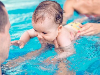 Babyschwimmkurs 4 - 12 Monate